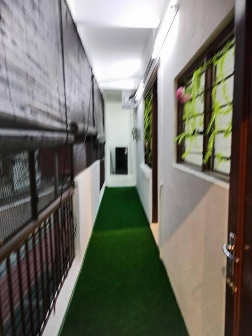 Pangsapuri 3br 10pax Taman Hoover, By Idealhub *