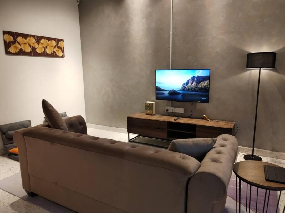 3br 10pax Taman Hoover, By Idealhub
