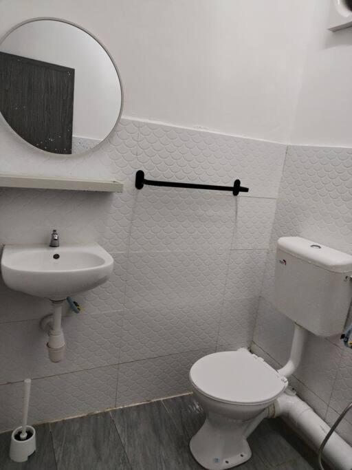 3br 10pax Taman Hoover, By Idealhub *