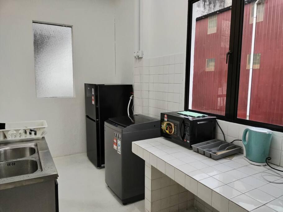 Pangsapuri 3br 10pax Taman Hoover, By Idealhub *