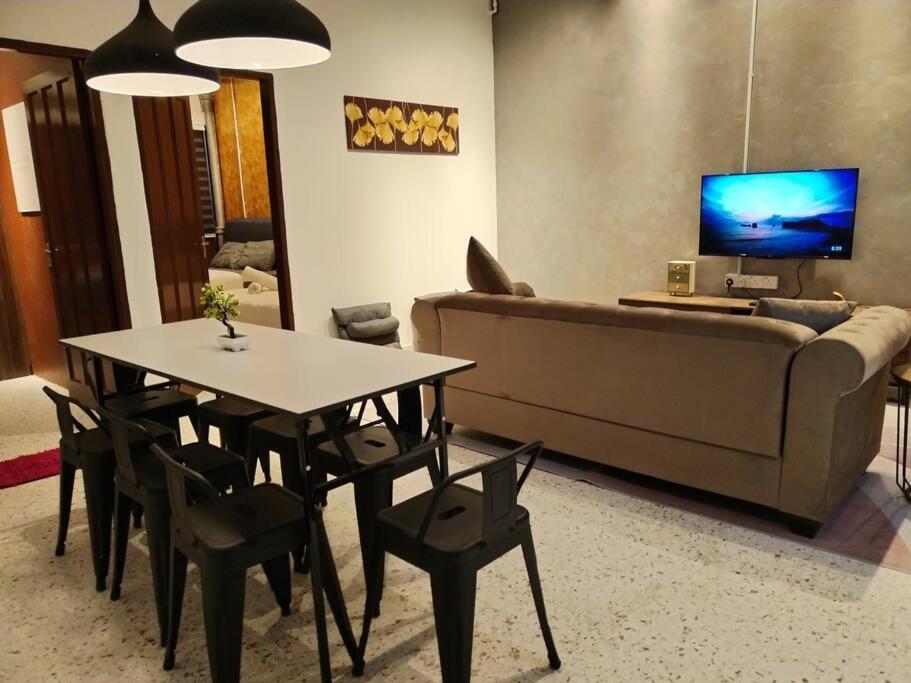 3br 10pax Taman Hoover, By Idealhub Ipoh